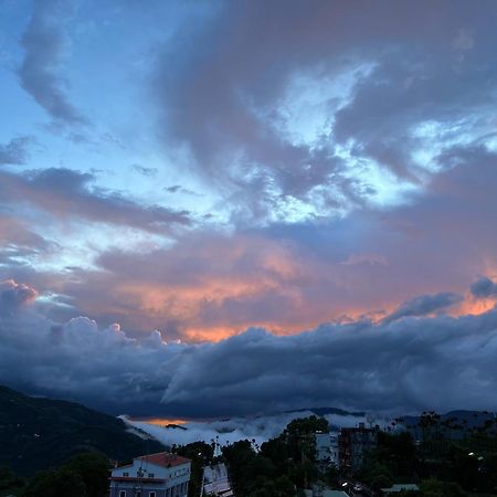 Gaodiyuan Tea B&B 高帝園茶業民宿 Meishan 외부 사진